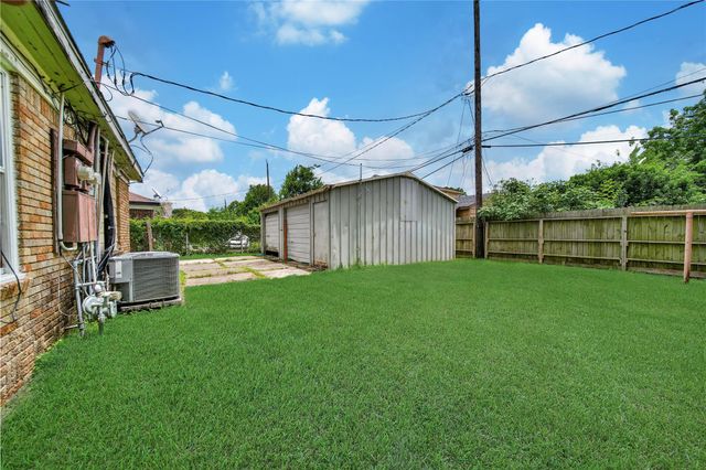 5020 Jefferson Street, Houston, TX 77023