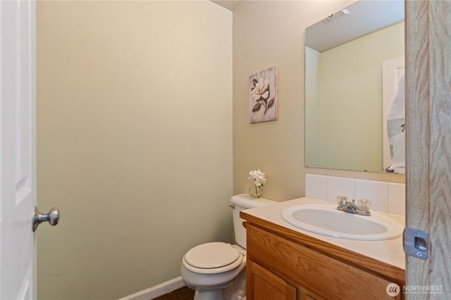 17707 1st Avenue Ct E, Spanaway, WA 98387