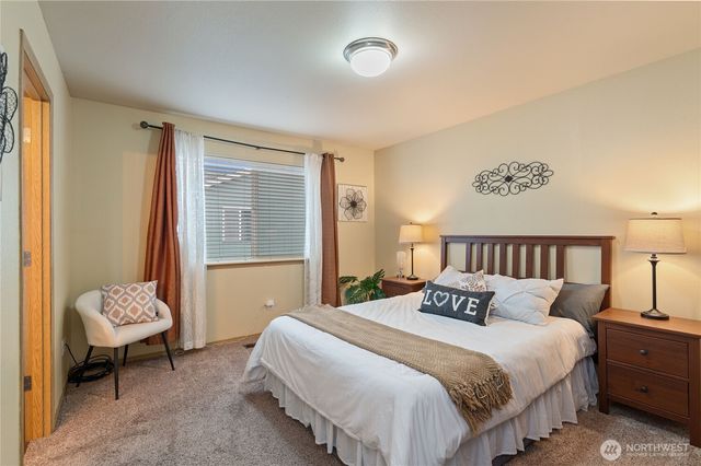 17707 1st Avenue Ct E, Spanaway, WA 98387