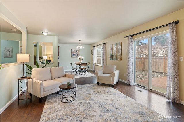 17707 1st Avenue Ct E, Spanaway, WA 98387