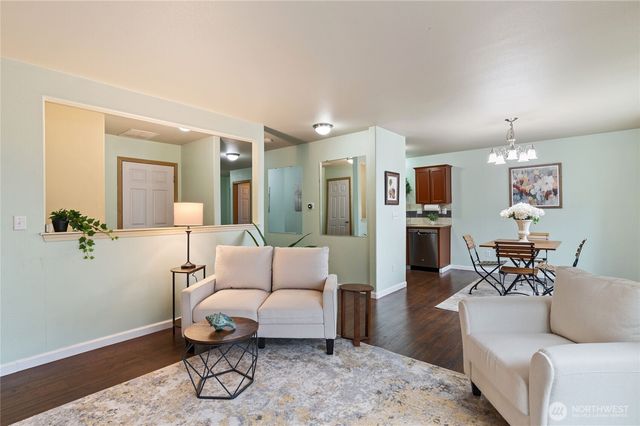 17707 1st Avenue Ct E, Spanaway, WA 98387