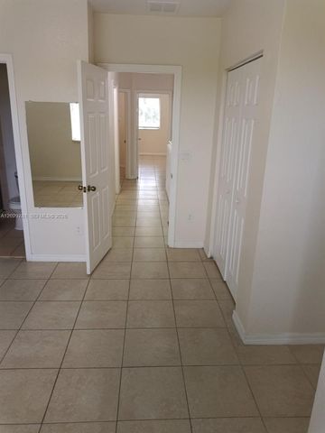 1936 Alamanda Way 1, Riviera Beach, FL 33404