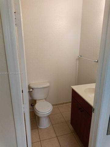 1936 Alamanda Way 1, Riviera Beach, FL 33404