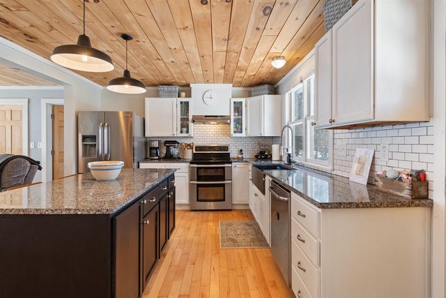 939 Osgood Hill Road, Westford, VT 05494