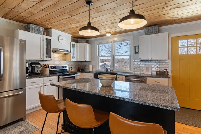 939 Osgood Hill Road, Westford, VT 05494