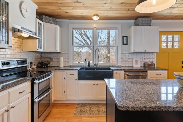 939 Osgood Hill Road, Westford, VT 05494