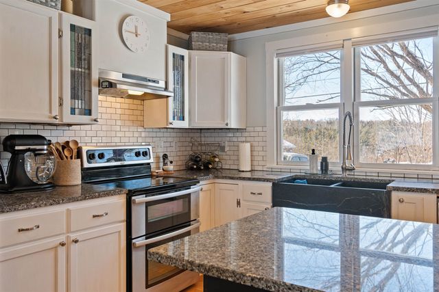 939 Osgood Hill Road, Westford, VT 05494