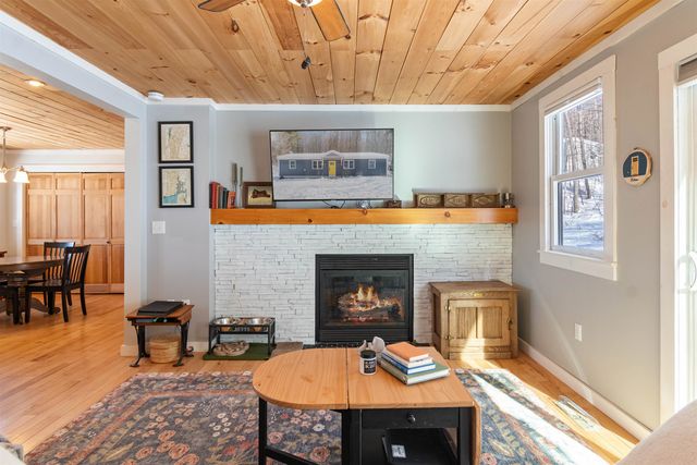 939 Osgood Hill Road, Westford, VT 05494