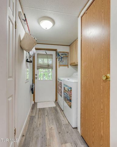 1285 Frank Roberts Road, Afton, TN 37616