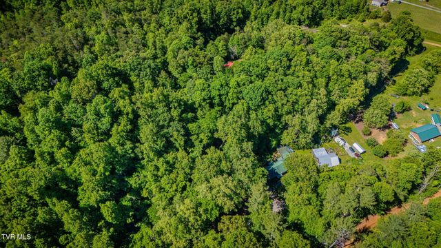 1285 Frank Roberts Road, Afton, TN 37616