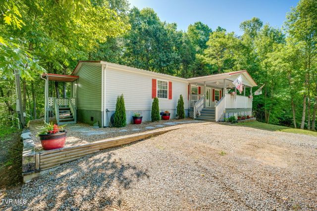 1285 Frank Roberts Road, Afton, TN 37616