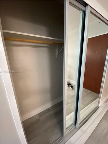 4001 S Ocean Dr 4M, Hollywood, FL 33019