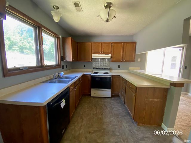 10101 Bourbon Street, Newburgh, IN 47630