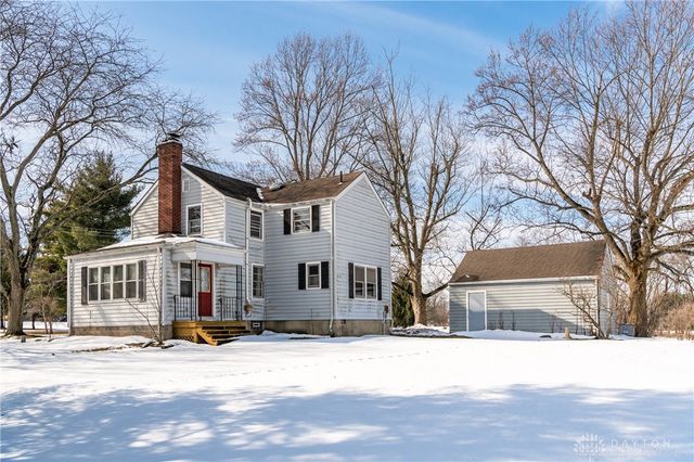 6235 Studebaker Road, Tipp City, OH 45371