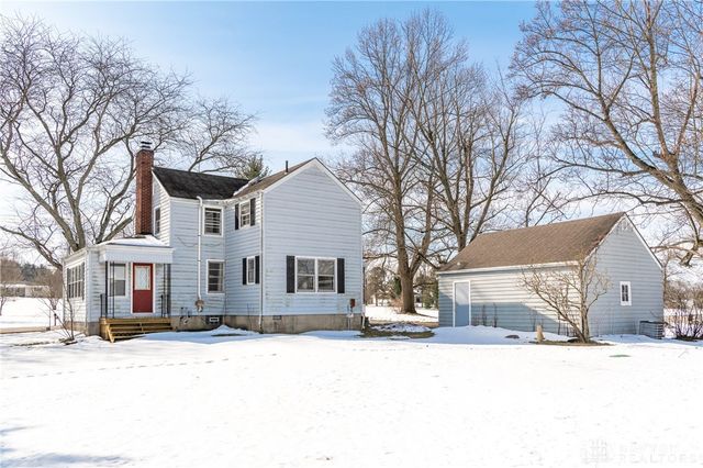 6235 Studebaker Road, Tipp City, OH 45371