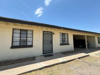5824 E 26th St Apt 2, Tucson, AZ 85711