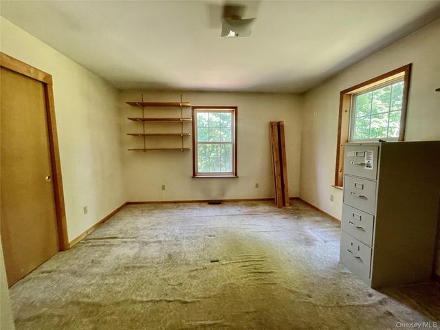176 Downing Road, Pleasant Valley, NY 12569