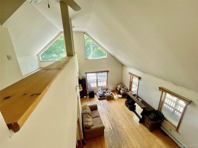 176 Downing Road, Pleasant Valley, NY 12569