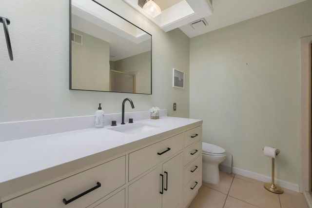 272 Running Springs Drive, Palm Desert, CA 92211