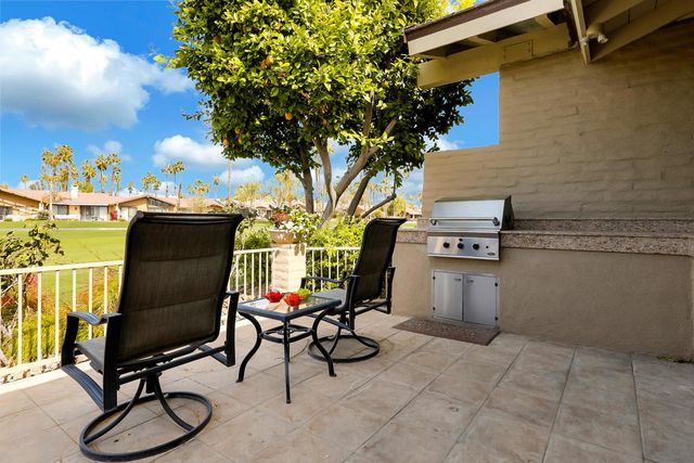 272 Running Springs Drive, Palm Desert, CA 92211