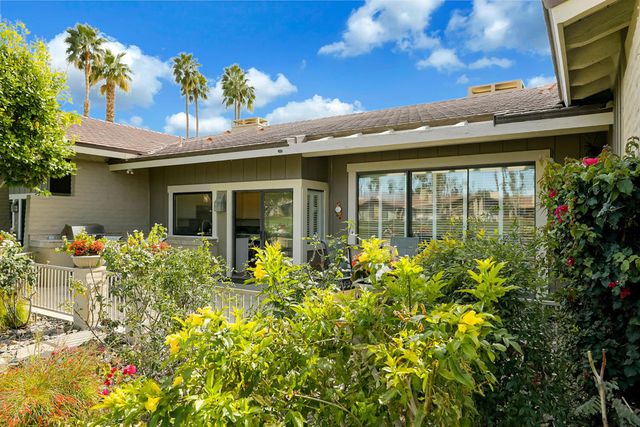 272 Running Springs Drive, Palm Desert, CA 92211