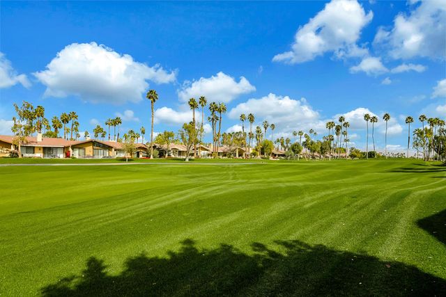 272 Running Springs Drive, Palm Desert, CA 92211