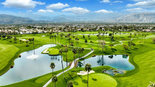 272 Running Springs Drive, Palm Desert, CA 92211