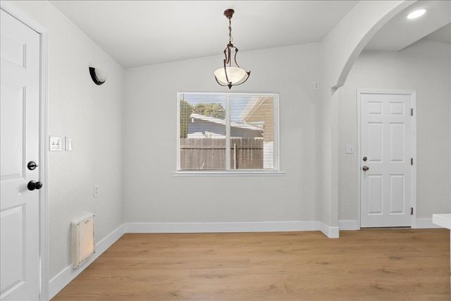 6436 Craighurst Dr, North Highlands, CA 95660