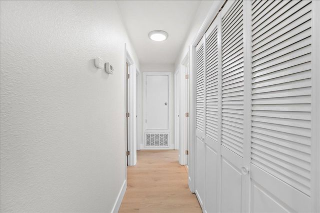 6436 Craighurst Dr, North Highlands, CA 95660