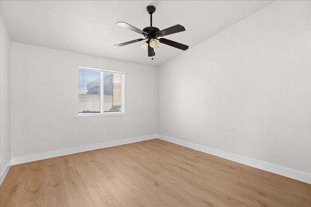 6436 Craighurst Dr, North Highlands, CA 95660