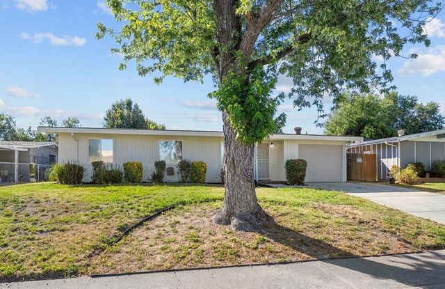 6436 Craighurst Dr, North Highlands, CA 95660