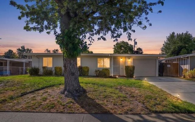 6436 Craighurst Dr, North Highlands, CA 95660