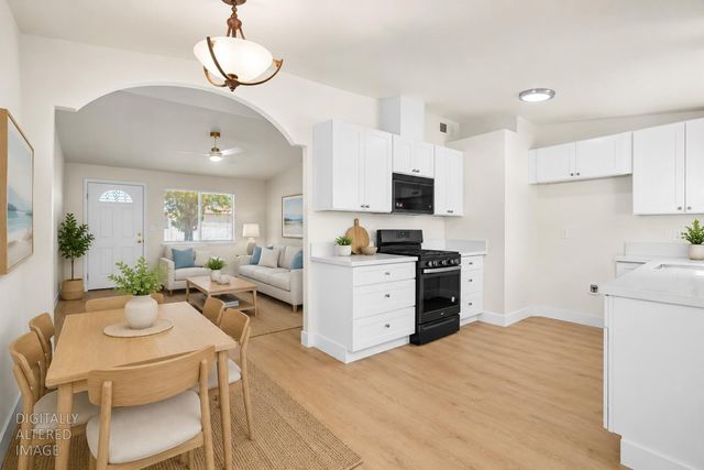 6436 Craighurst Dr, North Highlands, CA 95660