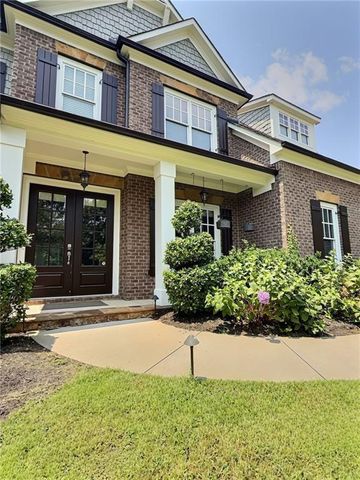 940 Lake Charles Drive, Roswell, GA 30075
