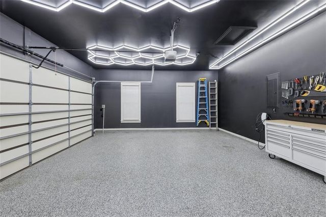 940 Lake Charles Drive, Roswell, GA 30075