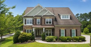 940 Lake Charles Drive, Roswell, GA 30075