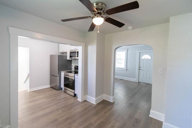 144 Lorengo AVE W, Norfolk, VA 23503