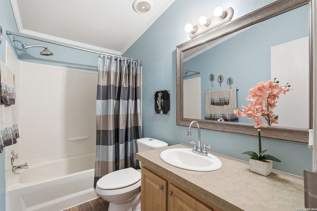 5102 Savannah Way, Von Ormy, TX 78073