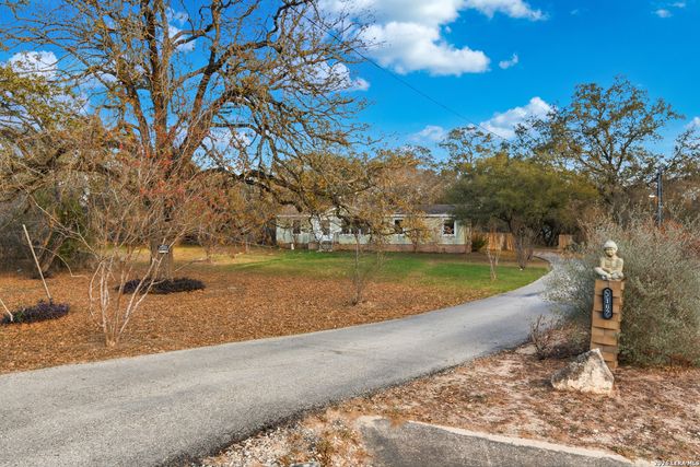 5102 Savannah Way, Von Ormy, TX 78073