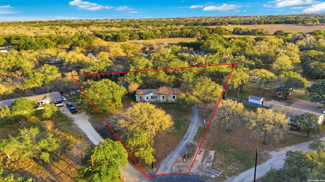 5102 Savannah Way, Von Ormy, TX 78073