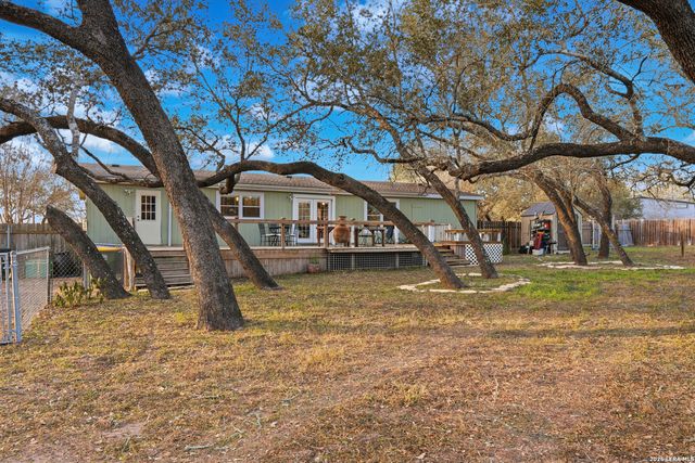 5102 Savannah Way, Von Ormy, TX 78073
