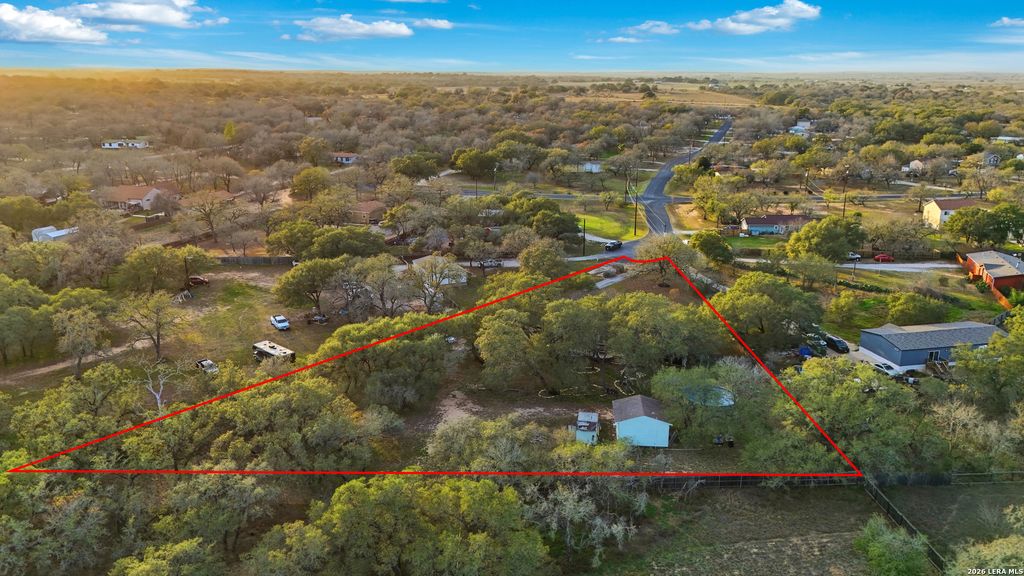 5102 Savannah Way, Von Ormy, TX 78073