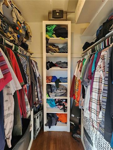 517 Catalpa DR, Newport News, VA 23601