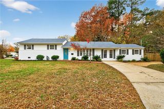 517 Catalpa DR, Newport News, VA 23601