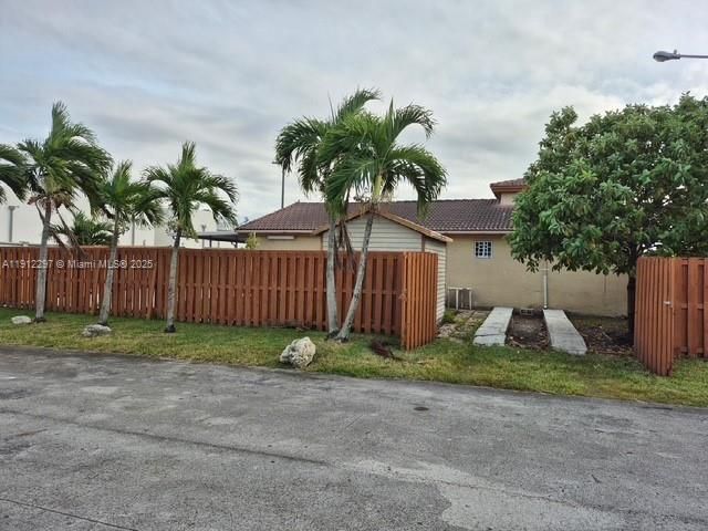 7001 W 35th Ave 220, Hialeah, FL 33018