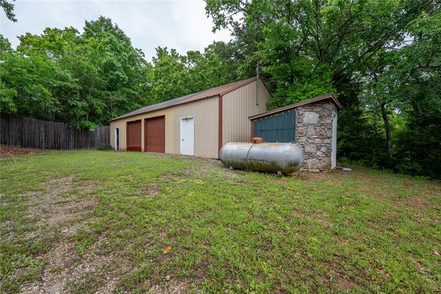 15 NE Aspen Road, Other Mo, MO 65656