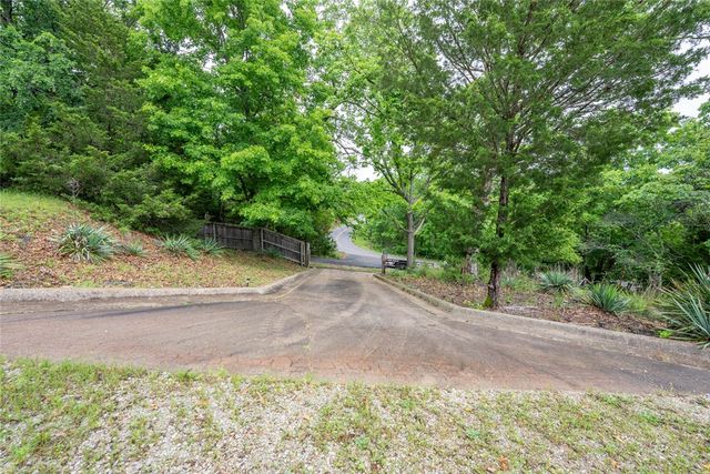15 NE Aspen Road, Other Mo, MO 65656