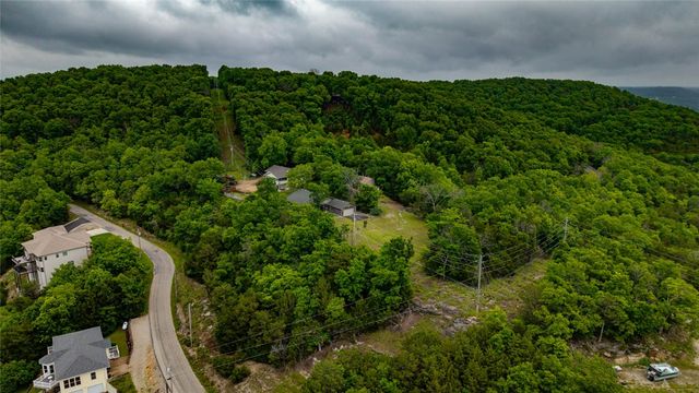 15 NE Aspen Road, Other Mo, MO 65656