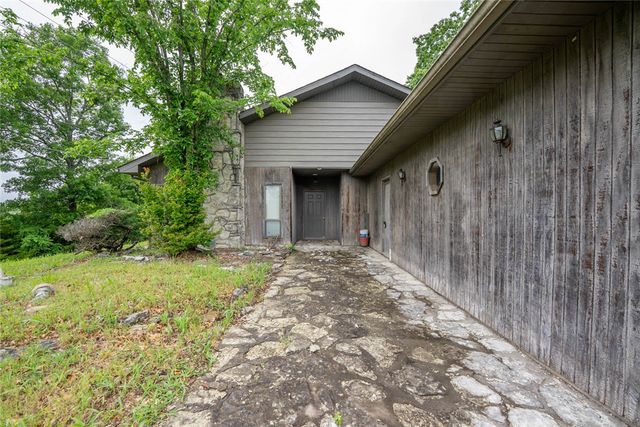 15 NE Aspen Road, Other Mo, MO 65656