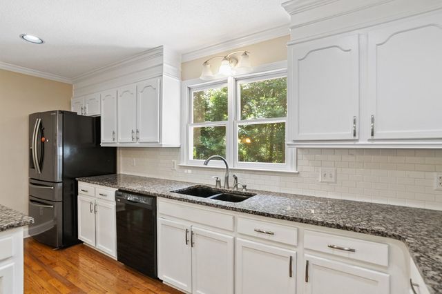 758 Timber Ridge Lane, Ellijay, GA 30540